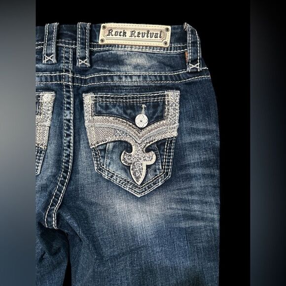 🏷️ Rock Revival Yui - Picture 5 of 5